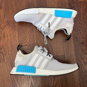Adidas NMD R1 Cyan